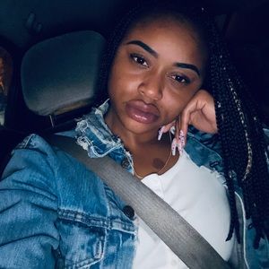 Meet your Posher, Altaneisha